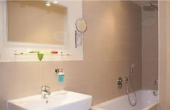 Kiez Hotel 3*