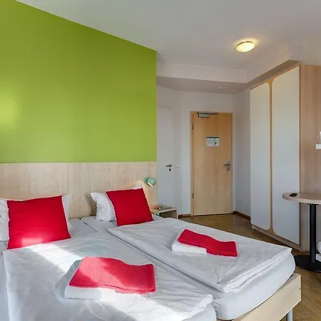 Meininger Alexanderplatz Hotel Berlín