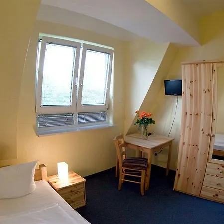 Atlantic Hotel 3*