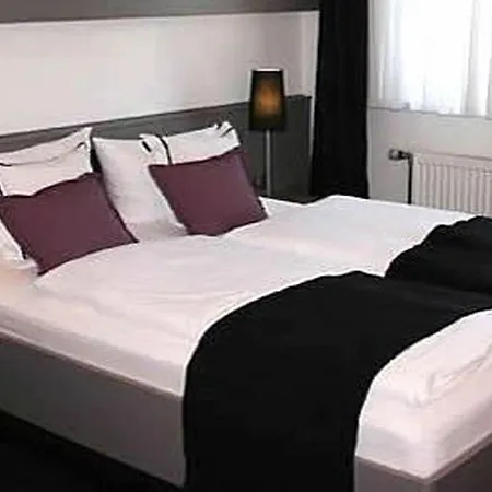 Good Morning West Hotel 2*