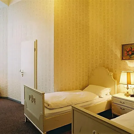 Hotel-pension Funk Am Kurfuerstendamm Hotel 3*