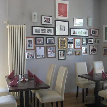 Ambassador-berlin Gruenau Hotel 3*