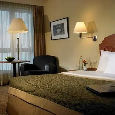 Courtyard By Marriott Berlin Hotel Teltow