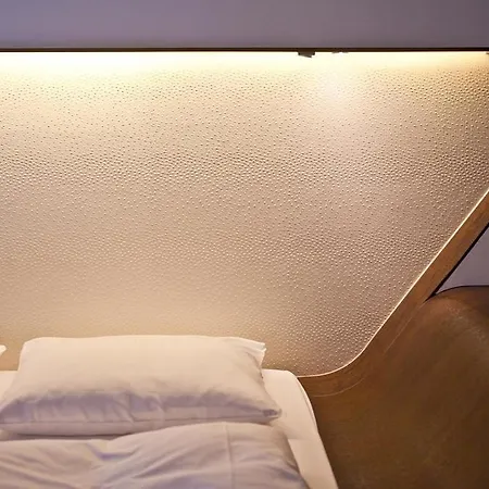 Q! Hotel