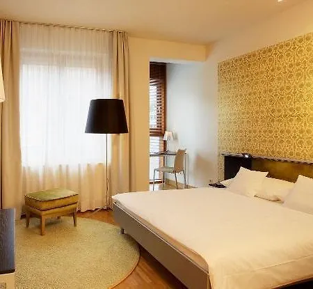 Townhouse Апарт-отель 4*