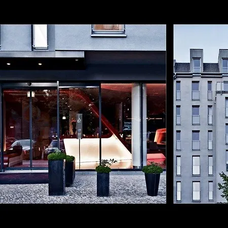 Q! Hotel