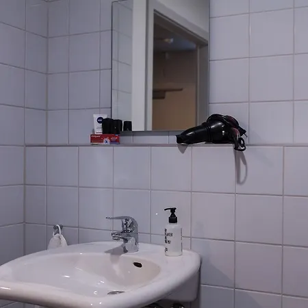 Near Brandenburg Gate - & Hostel Berlin