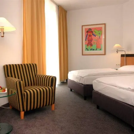Holiday City Center East Prenzlauer Berg By Ihg