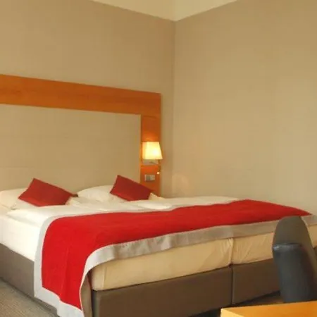 Отель Classik Alexander Plaza 4*