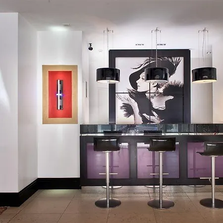 Max Brown Ku'damm, Part Of Sircle Collection Berlin