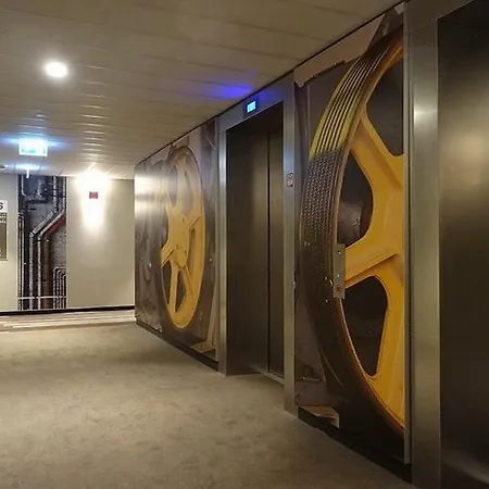إيبيس هوبتباهنهوف برلين