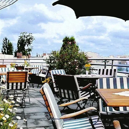 Hotel Domicil By Golden Tulip 4*