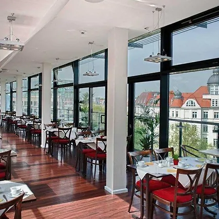 Hotell Kurfuerstendamm 3*