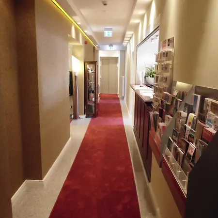Aparthotel Main Station Hotel & Hostel Berlin