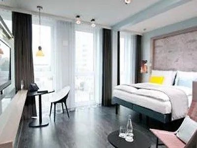 Hotel Indigo Berlin-alexanderplatz, An Ihg 4*