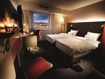 Hotel Courtyard By Marriott Berlin 4*