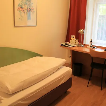 Hansablick Hotel 3*