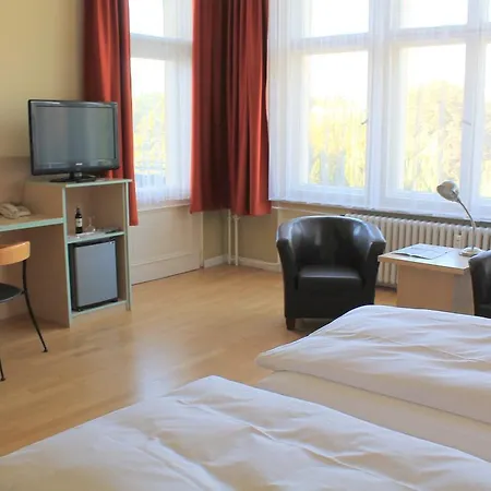 Hansablick Hotel 3*