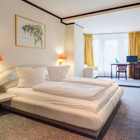 Panorama Am Kurfuerstendamm Otel Berlin