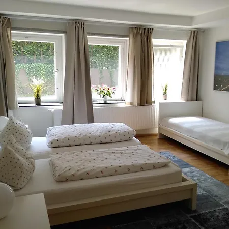Apartment Grosszugige Ferienwohnung In Dahlem Berlin