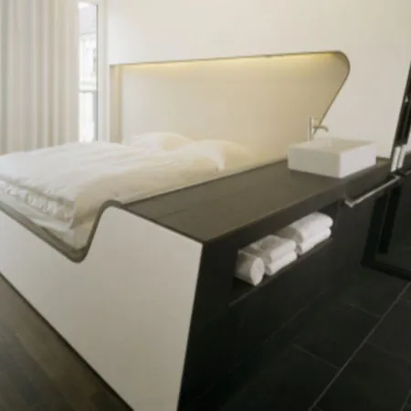 Q! Hotel 4*