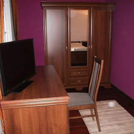 Adlernest Hotel 3*