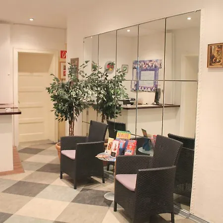Amelie West 3* Berlín