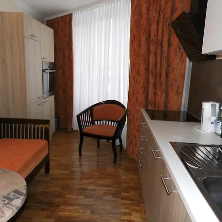 Aparthotel Guzulka & Restaurant Aparthotel Berlin