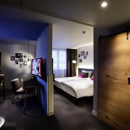 Hotel Courtyard By Marriott Berlin