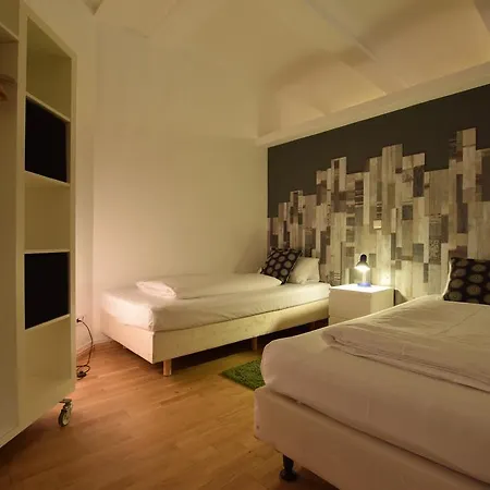 The 5 Lofts Apartment