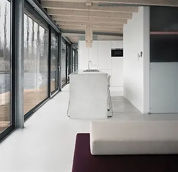 Old Town - Flodd - Floating Hotel