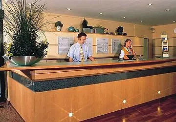 Mercure Airport Tegel Отель 4*