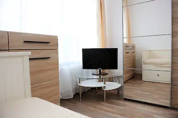 Christie Aparthotel 3*
