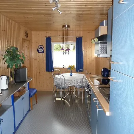 Guest house Ferienhaus In Mahlsdorf *