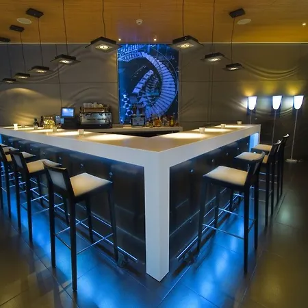 柏灵阿巴巴酒店 4*