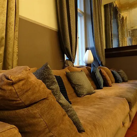 Be My Guest Hotel 4*