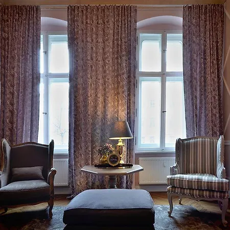 Linnen Aparthotel 3*