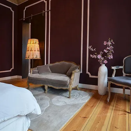 Linnen Aparthotel 3*