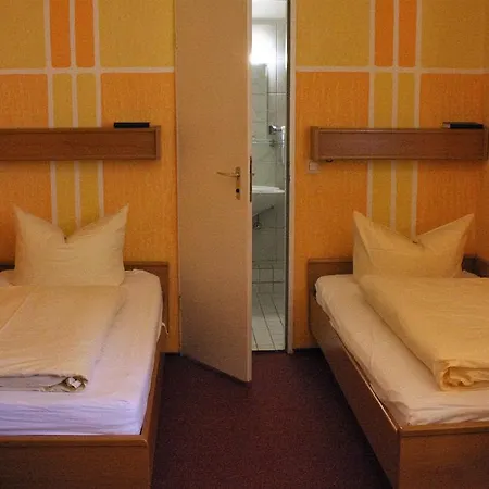 Graf Pueckler Hotell 2*