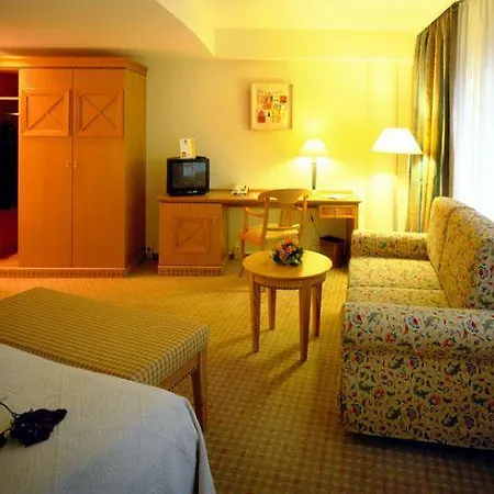 Domicil By Golden Tulip Berlín