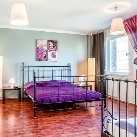 Alexanderplatz Accommodations Apartment