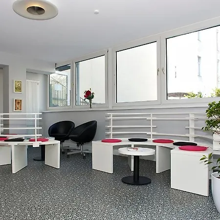 Apartmenthouse - Am Goerlitzer Park Berlin