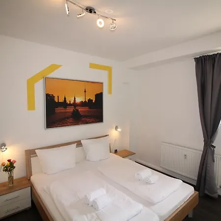 Rose & Sonnenblume * Berlin