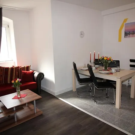 Apartment Rose & Sonnenblume *