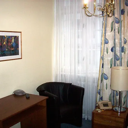 Hotel Amelie West