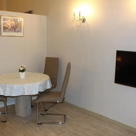 Апартаменты Stars Essener Strasse *