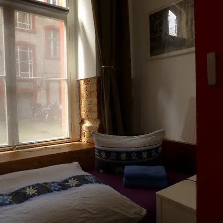 Eastside Guest house *