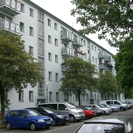 Apartment M M Vintage Family, Handwerker Und Monteure