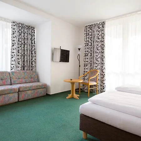 Apart West Im Esprit Hotel