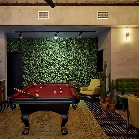 Hotel Max Brown Ku'damm, Part Of Sircle Collection 4*